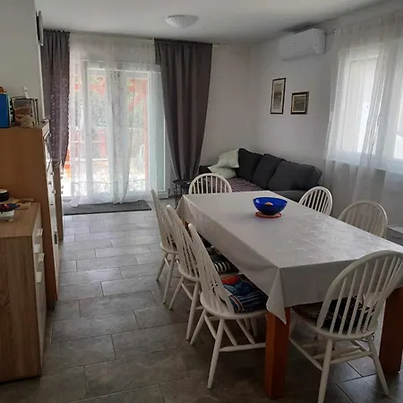 Apartment Pervan By The 3 Bedrooms